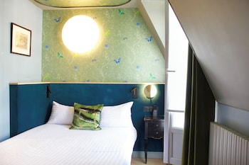 Superior Room, 1 Queen Bed