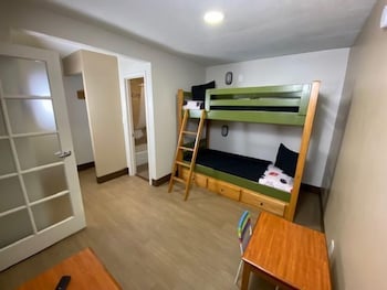 Family Suite, 2 Bedrooms, 2 Bathrooms