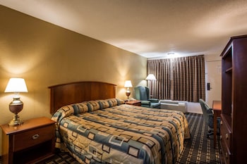 Standard Room, 1 King Bed, Smoking