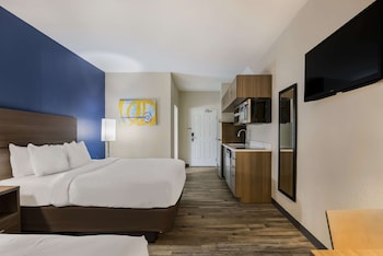 Room, 2 Queen Beds, Non Smoking (Efficiency)