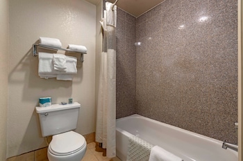 Standard Room, 2 Queen Beds, Non Smoking, Microwave