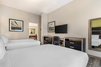Standard Room, 2 Queen Beds, Non Smoking, Refrigerator & Microwave (Walk-in Shower)
