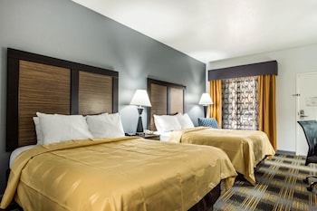 Standard Room, 1 Queen Bed, Non Smoking