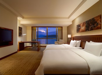 Club Room, 2 Twin Beds, Sea View