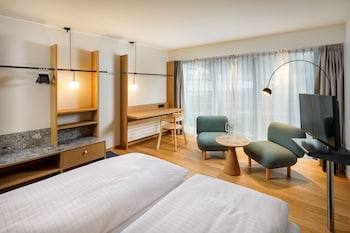 Double or Twin Room, Garden View