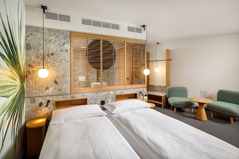 Double or Twin Room, Garden View