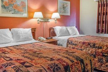 Standard Double Room, 2 Double Beds, Non Smoking