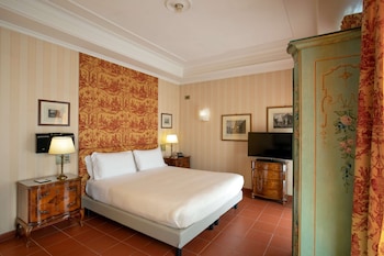 Standard Room, 1 Queen Bed, Non Smoking