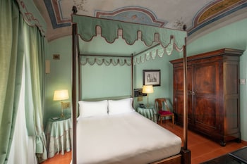 Standard Room, 1 Queen Bed, Non Smoking