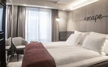 Classic Double Room, 1 Queen Bed, Balcony