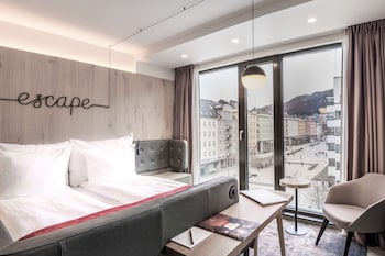 Classic Room, 1 King Bed