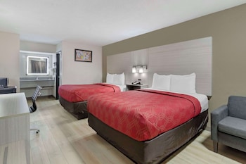 Double Room, 2 Queen Beds, Non Smoking