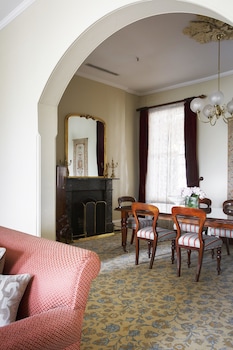 Victorian Suite