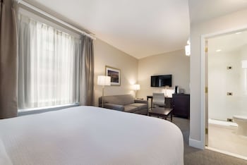 Superior Room, 1 King Bed, Non Smoking (Queen sofabed)