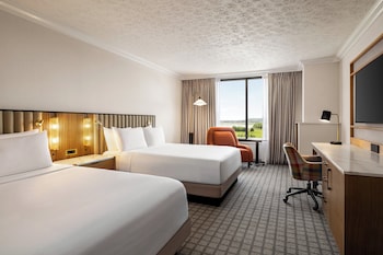 Standard Room, 2 Queen Beds, Balcony