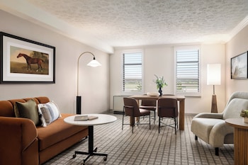 Premium Room, 1 King Bed