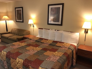 Standard Room, 1 King Bed