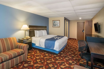 Suite, 1 King Bed, Non Smoking