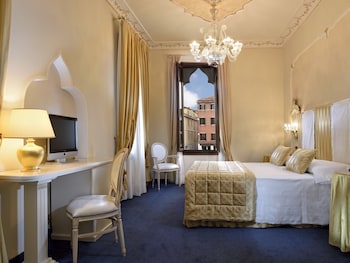 Deluxe Double or Twin Room, Canal View