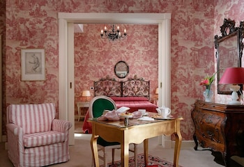 Junior Suite, Canal View