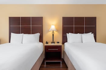 Standard Room, 2 Double Beds