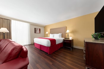Presidential Suite, 1 King Bed, Non Smoking (Wellness)