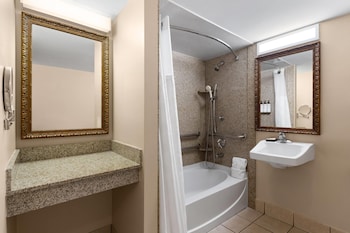 Room, 2 Double Beds, Accessible, Non Smoking (Mobility)