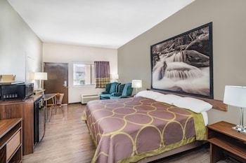 Standard Room, 1 King Bed