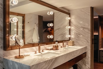 Grand Suite, 1 King Bed