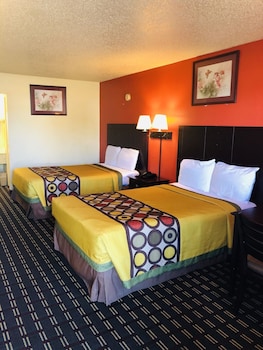 Double Room, Smoking