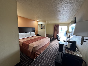 Room, 1 King Bed, Non Smoking