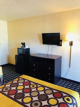 Double Room, Smoking