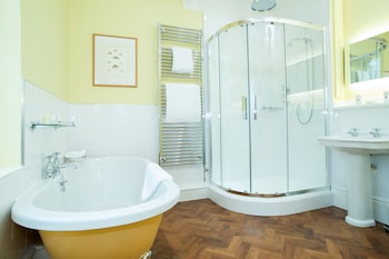 Basic Room, 1 Double Bed
