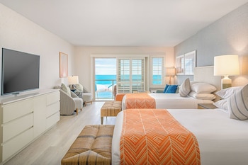 Panoramic Room, 2 Queen Beds, Ocean View, Oceanfront