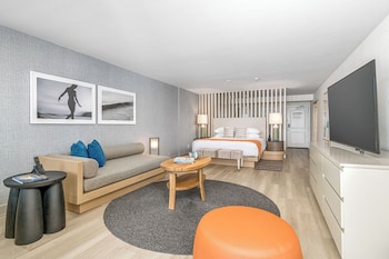 Panoramic Room, 1 King Bed, Ocean View, Oceanfront