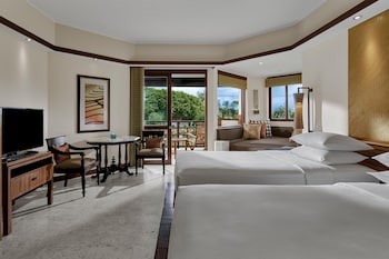 Room, 2 Twin Beds, Garden View