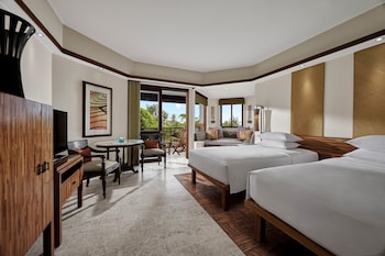 Room, 2 Twin Beds, Garden View
