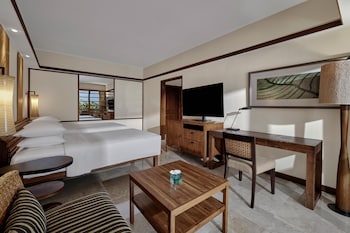 Deluxe Room, 2 Twin Beds (Club Access)