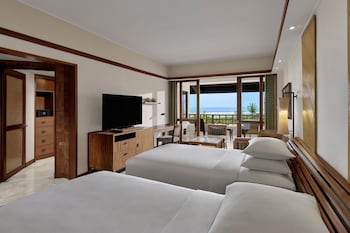 Club Room, 2 Twin Beds, Ocean View