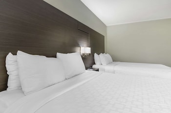 Standard Room, 2 Queen Beds, Non Smoking