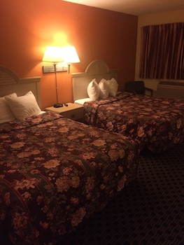 Standard Room, 2 Queen Beds, Non Smoking