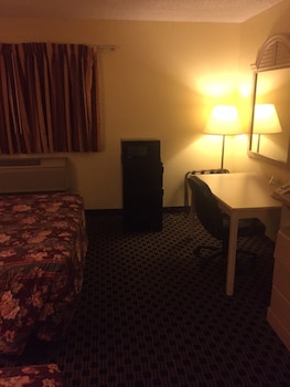 Standard Room, 2 Queen Beds, Non Smoking