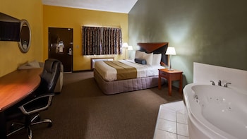 Suite, 1 King Bed, Non Smoking, Jetted Tub