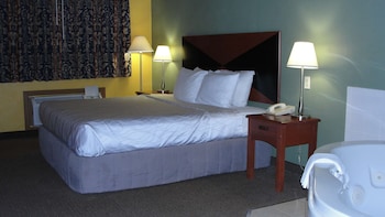 Suite, 1 King Bed, Non Smoking, Jetted Tub