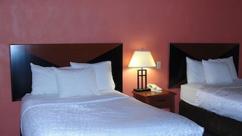 Standard Room, 2 Double Beds, Non Smoking, Refrigerator & Microwave