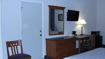Standard Room, 2 Queen Beds, Accessible, Refrigerator & Microwave