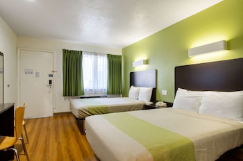 Standard Room, 2 Double Beds, Accessible, Non Smoking