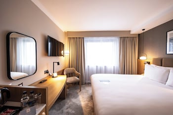 Standard Room, 1 Queen Bed