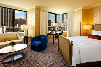 Deluxe Room, 1 Queen Bed, Accessible, City View