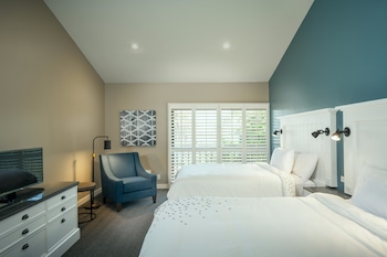 Deluxe Room, 2 Queen Beds